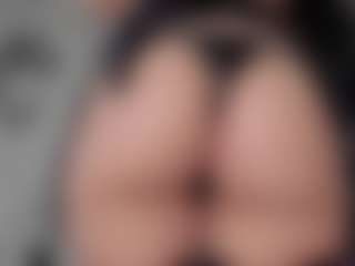 Aly Roses's Live Sex Cam Show
