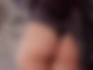 Aly Roses's Live Sex Cam Show