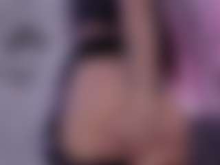Live cam show with Aly Roses - Control on Camming Site