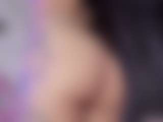 Live cam show with Aly Roses - Young Adult on Milfs Live