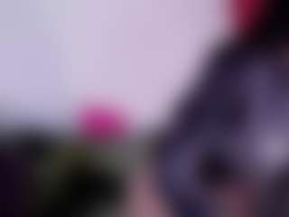 Live cam show with Aly Roses - Butt Plug on Camsoda