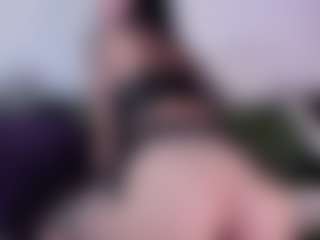 Live cam show with Aly Roses - Young Adult on TeamSkeetLive
