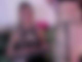 Live cam show with Aly Roses - Smoking on TeamSkeetLive