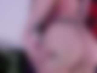 Live cam show with Aly Roses - Facial Piercings on Hubzter Live