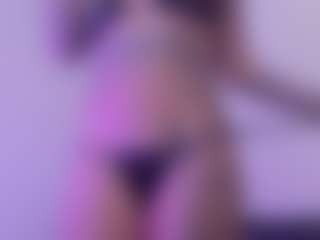 Live cam show with Aly Roses - Twerk on Camversity