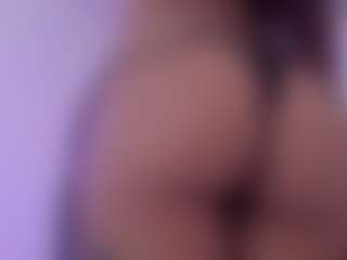 Live cam show with Aly Roses - Nipple Piercings on pussylord.com
