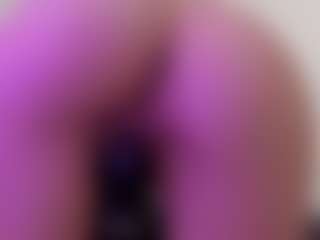 Aly Roses's Live Sex Cam Show
