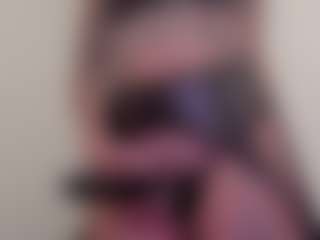 Live cam show with Aly Roses - Skinny on ObeyMaria