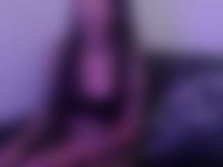 Live cam show with Aly Roses - Fuck Machine on Camsoda