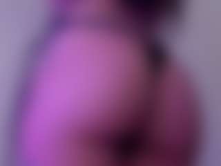 Live cam show with Aly Roses - Anal Toys on Camsoda