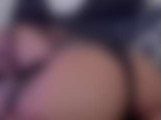 Aly Roses's Live Sex Cam Show