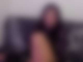 Aly Roses's Live Sex Cam Show