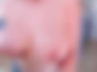 candyxtreo's Live Sex Cam Show