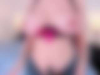 Live cam show with candyxtreo - Deepthroat on TottyGirls