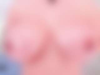 candyxtreo's Live Sex Cam Show