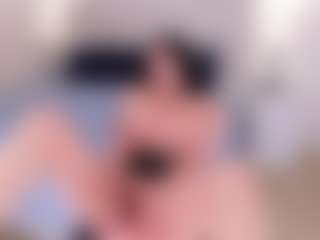 candyxtreo's Live Sex Cam Show