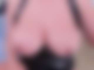 candyxtreo's Live Sex Cam Show
