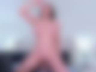 Live cam show with candyxtreo - Deepthroat on Uber Horny