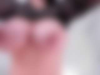 Live cam show with candyxtreo - Living Room on googirlz