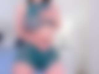 Live cam show with candyxtreo - Bedroom on Camsoda