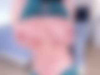 candyxtreo's Live Sex Cam Show