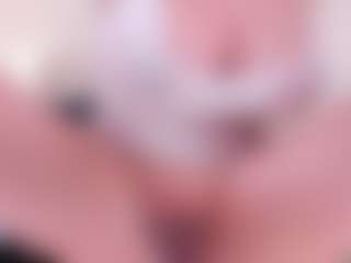 candyxtreo's Live Sex Cam Show