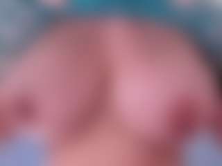 Live cam show with candyxtreo - Thin on livesuperchat.net
