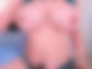 candyxtreo's Live Sex Cam Show