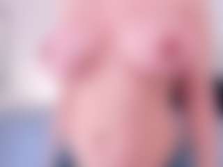candyxtreo's Live Sex Cam Show