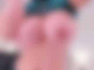 candyxtreo's Live Sex Cam Show