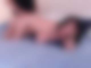 Live cam show with candyxtreo - Deepthroat on TeamSkeetLive