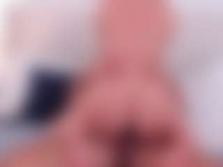 Live cam show with candyxtreo - Blowjob on Camsoda