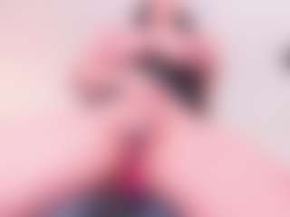 Live cam show with candyxtreo - Brown Eyes on nudelive.tv