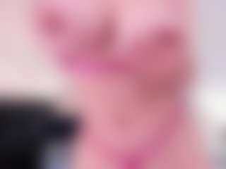 candyxtreo's Live Sex Cam Show