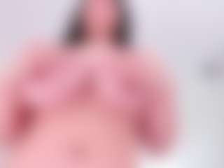 Live cam show with candyxtreo - Living Room on Camsoda
