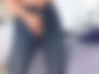 Live cam show with candyxtreo - Big Tits on Fling VIP Chat