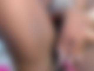Live cam show with pinkrosaaa - Black Lush on LiveSexCams6
