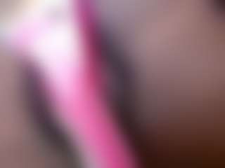 Live cam show with pinkrosaaa - Brown Eyes Ebony on intimatelivegirls.com