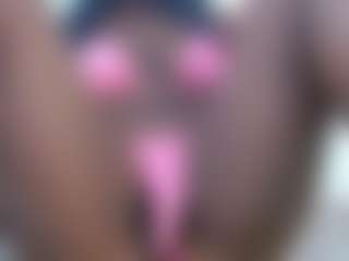 pinkrosaaa's Live Sex Cam Show