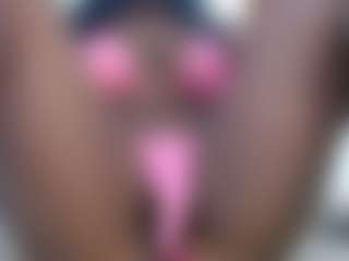 pinkrosaaa's Live Sex Cam Show