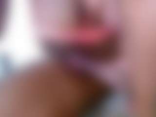 pinkrosaaa's Live Sex Cam Show
