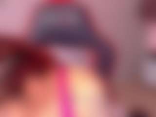 Live cam show with Samytattu - Red Hair on Stripli.com