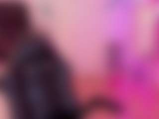 Live cam show with Sophia-rincon - Skinny on Camsoda