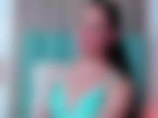 Live cam show with CelesteFord - Eating Pussy on Fling VIP Chat