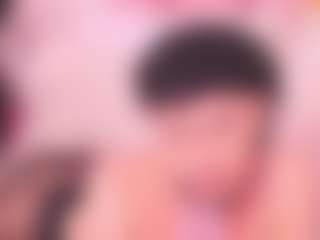 KylieMonet's Live Sex Cam Show