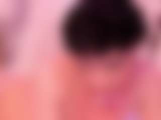 Live cam show with KylieMonet - Brown Eyes on SpunkLive
