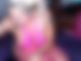 ThickBarbie2.0's Live Sex Cam Show