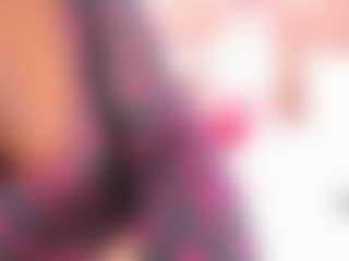 Live cam show with Big Ass candy - Fetish Curvy on Mixed Magazine Live