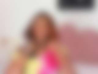 Live cam show with Big Ass candy - Oil on fapnchat
