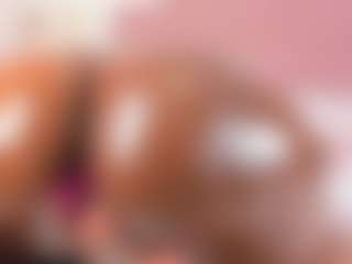 Live cam show with Big Ass candy - Black Middle Aged on fapnchat